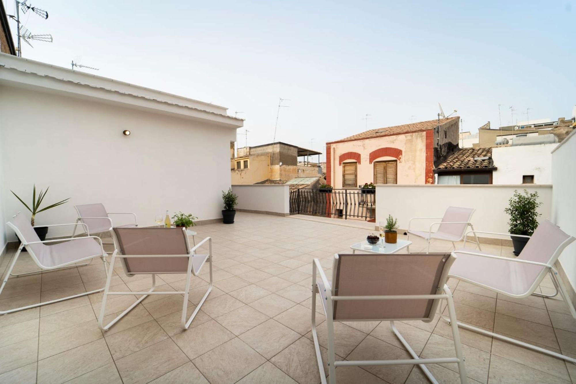 Mameri Central Rooms Castellammare del Golfo Exteriér fotografie